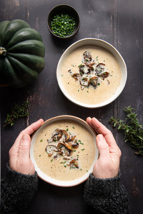 LIVRE #1 LA SOURCIÈRE ET SA BOUFFE, FORMAT PAPIER